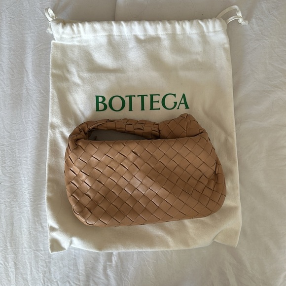 Bottega Veneta Mini Jodi - Picture 1 of 4